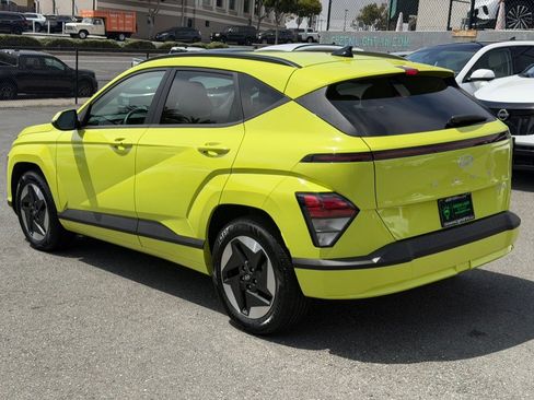 Used 2024 Hyundai Kona SEL FWD image 6