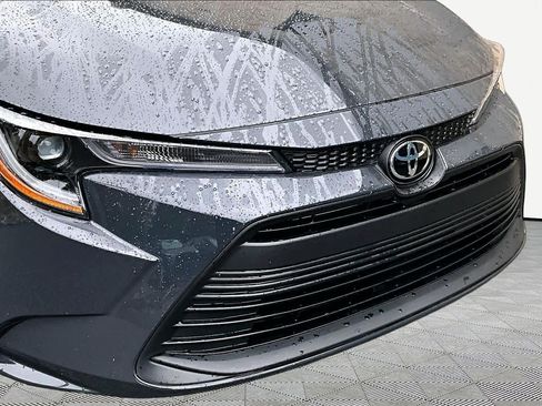 Certified 2025 Toyota Corolla LE w/ Convenience Package FWD image 30