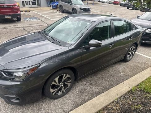 Used 2024 Subaru Legacy Premium AWD/4WD image 3