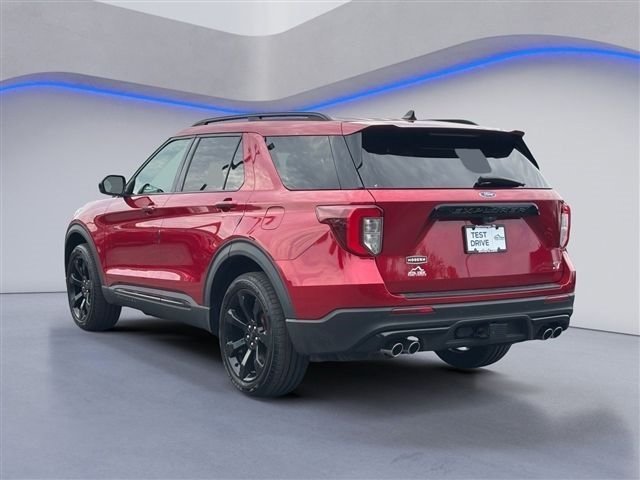 Used 2022 Ford Explorer ST w/ ST Street Pack AWD/4WD image 2