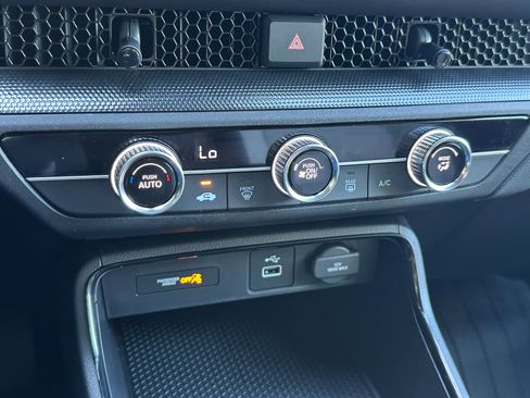 Certified 2025 Honda CR-V LX image 29