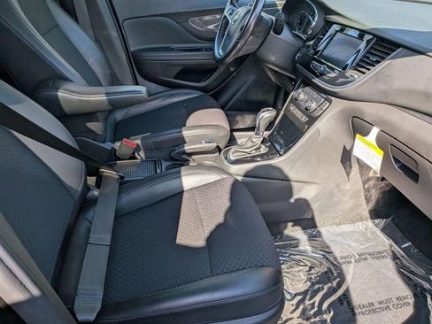 Used 2022 Buick Encore Preferred w/ Safety Package AWD/4WD image 30