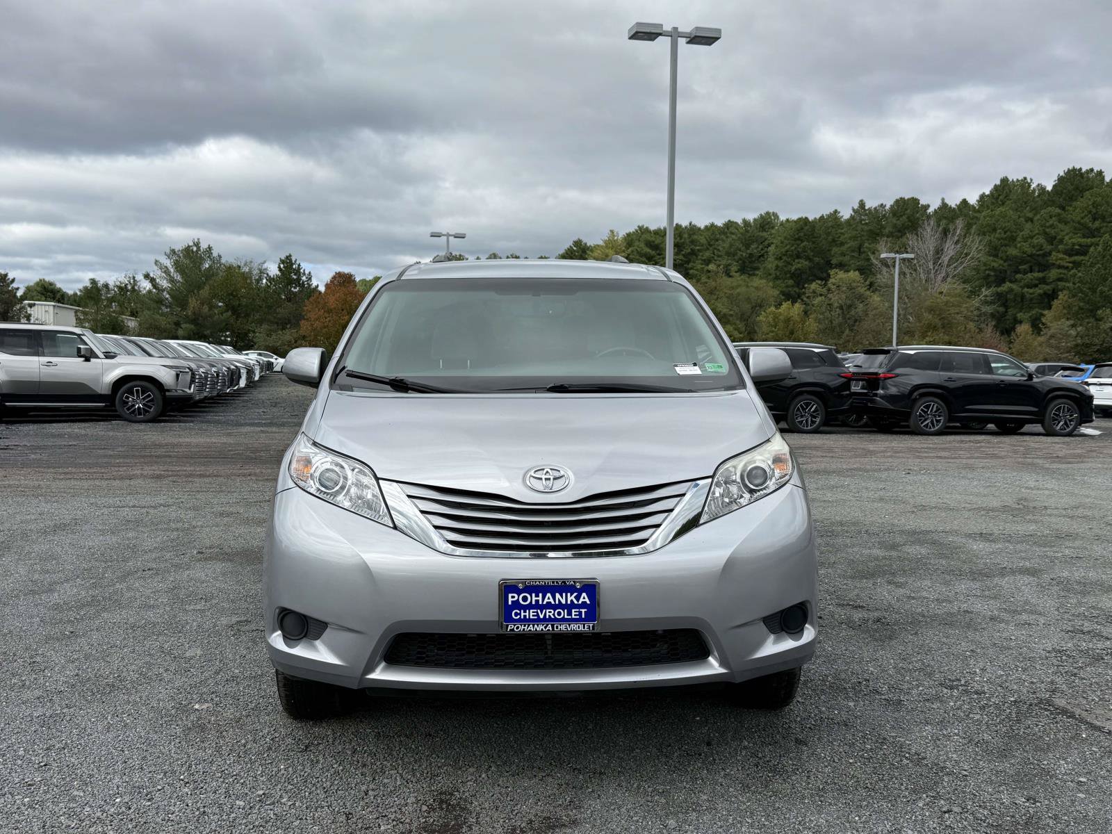 Used 2015 Toyota Sienna LE FWD image 6