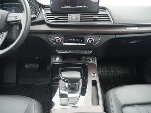 Certified 2023 Audi Q5 2.0T Premium w/ Convenience Package image 42