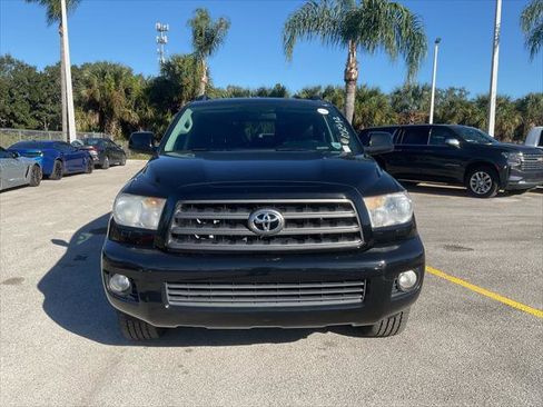 Used 2014 Toyota Sequoia SR5 image 28