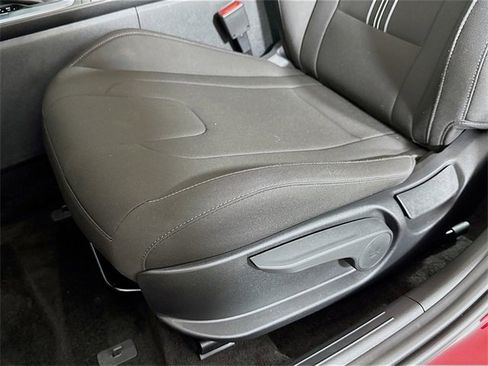 Certified 2024 Hyundai Elantra SEL image 13