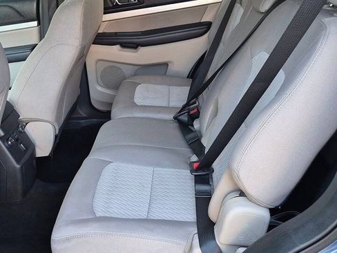 Used 2018 Ford Explorer FWD image 44