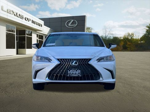 New 2025 Lexus ES 350 w/ Premium Package image 5
