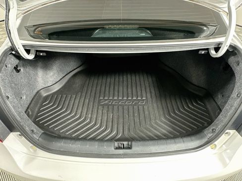 Used 2017 Honda Accord Sport image 27