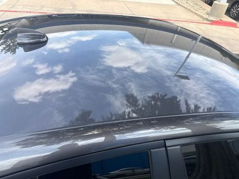 Used 2022 Dodge Charger R/T RWD image 5