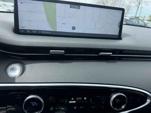 Certified 2024 Genesis GV70 2.5T Advanced w/ Advanced Package image 21