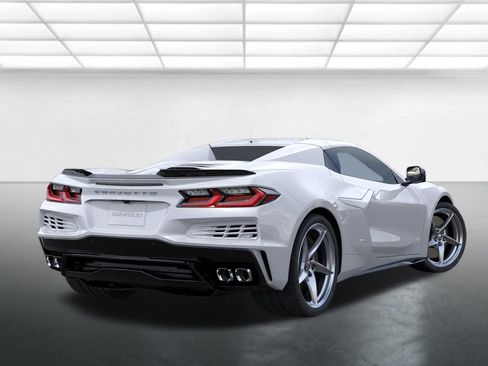 New 2026 Chevrolet Corvette E-Ray image 4