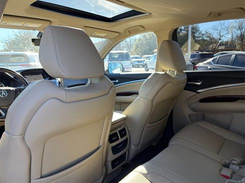 Used 2017 Acura MDX SH-AWD w/ Technology Package image 27