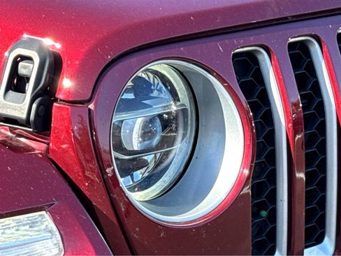 Certified 2021 Jeep Wrangler Unlimited Sahara w/ Cold Weather Group image 5