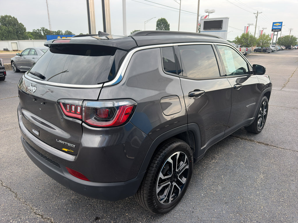 Used 2024 Jeep Compass Limited AWD/4WD image 4