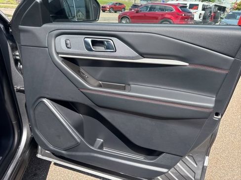 New 2026 Ford Explorer ST-Line AWD/4WD image 30