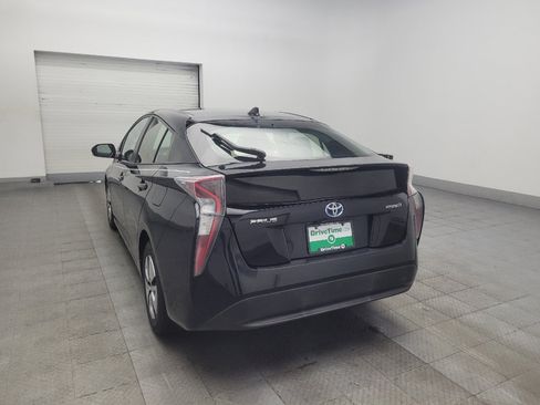 Used 2016 Toyota Prius Four FWD image 5