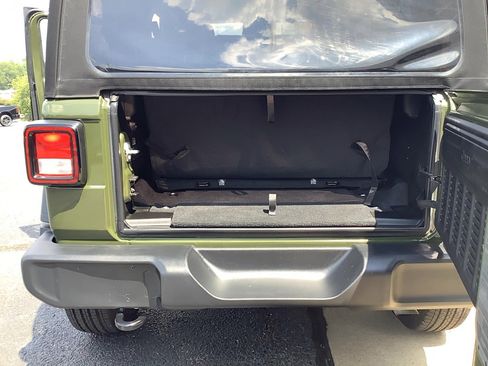 Certified 2024 Jeep Wrangler Sport S image 11