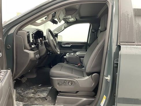 New 2026 Chevrolet Silverado 1500 LT image 8