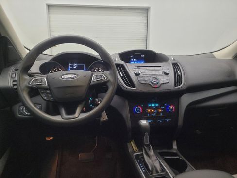 Used 2017 Ford Escape SE FWD image 22