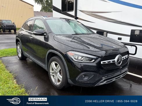 Used 2021 Mercedes-Benz GLA 250 4MATIC w/ Premium Package image 1