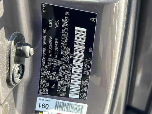 Certified 2020 Toyota Sienna Limited image 27