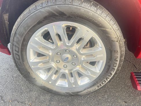 Used 2013 Ford Expedition EL Limited image 21