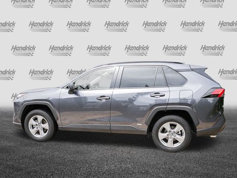 Used 2024 Toyota RAV4 LE image 7