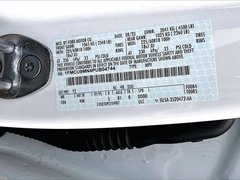 Certified 2023 Ford Escape ST-Line w/ Tech Pack #1 image 33