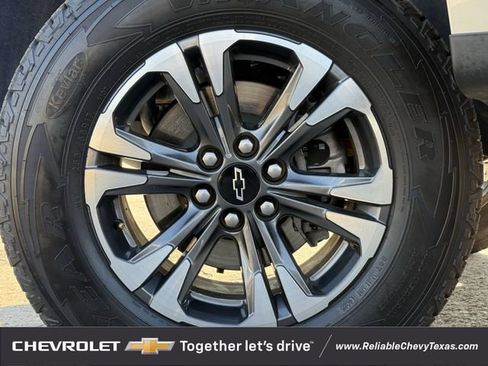 Used 2021 Chevrolet Colorado Z71 image 10