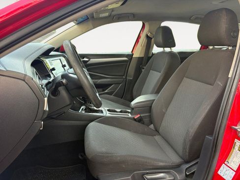 Used 2021 Volkswagen Jetta S w/ Driver Assistance Package FWD image 9