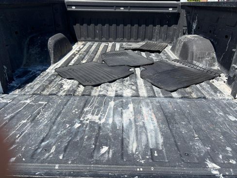 Used 2023 Chevrolet Silverado 1500 LT AWD/4WD image 32
