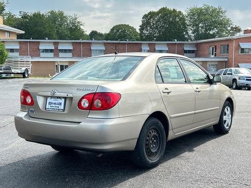 Used 2006 Toyota Corolla LE w/ Audio Value Pkg FWD image 7