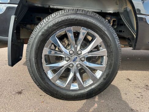 Used 2015 Ford F150 XLT w/ Equipment Group 301A Mid image 38