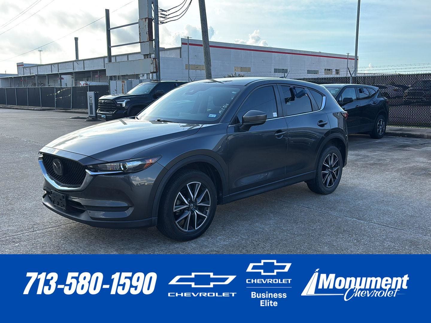 Used 2018 MAZDA CX-5 Touring FWD image 1