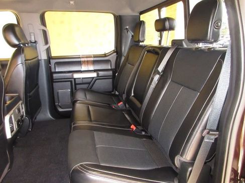 Used 2019 Ford F150 Lariat image 27