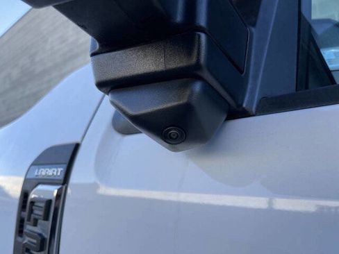 Used 2024 Ford F250 Lariat image 11