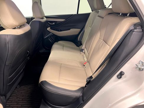 Used 2025 Subaru Outback Limited w/ Popular Package #2 image 8