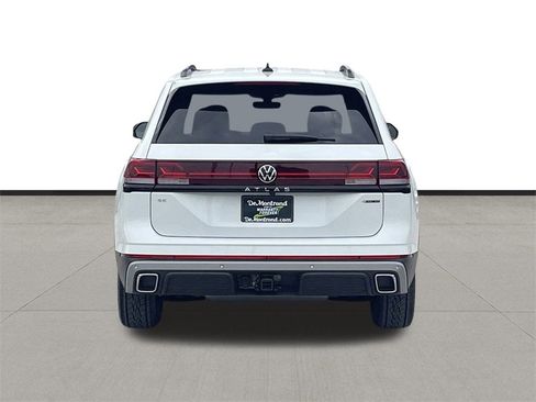 New 2025 Volkswagen Atlas Peak Edition SE image 6