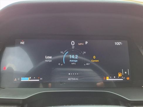 Used 2021 Jeep Grand Cherokee L Overland w/ Luxury Tech Group IV AWD/4WD image 32