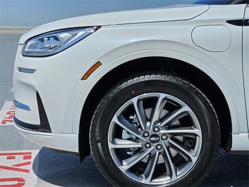 New 2025 Lincoln Corsair Grand Touring w/ Equipment Group 301A image 10