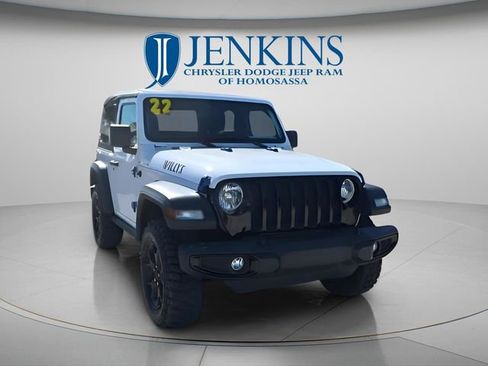 Certified 2022 Jeep Wrangler Sport AWD/4WD image 12