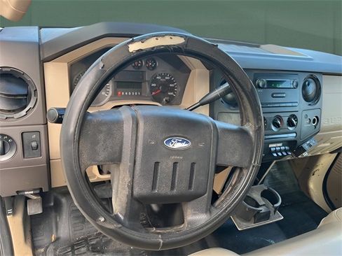 Used 2009 Ford F450 XL image 14