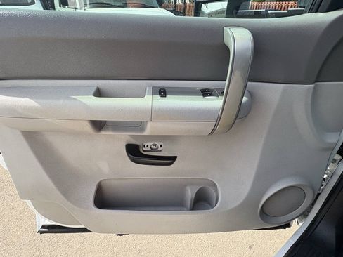 Used 2009 Chevrolet Silverado 3500 W/T RWD image 29