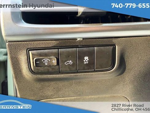 Certified 2025 Hyundai Santa Cruz SE image 15