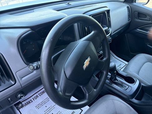 Used 2015 Chevrolet Colorado W/T RWD image 17
