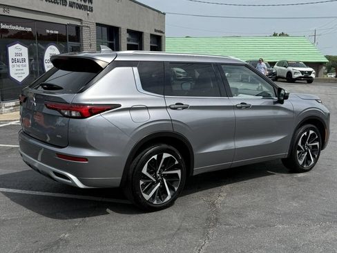 Used 2022 Mitsubishi Outlander SEL AWD/4WD image 19