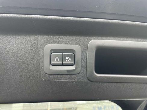 Used 2024 MAZDA CX-50 AWD 2.5 S w/ Preferred Package image 8