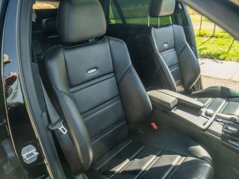 Used 2013 Mercedes-Benz E 63 AMG Wagon image 31