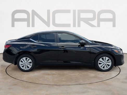 Used 2025 Nissan Sentra S FWD image 13